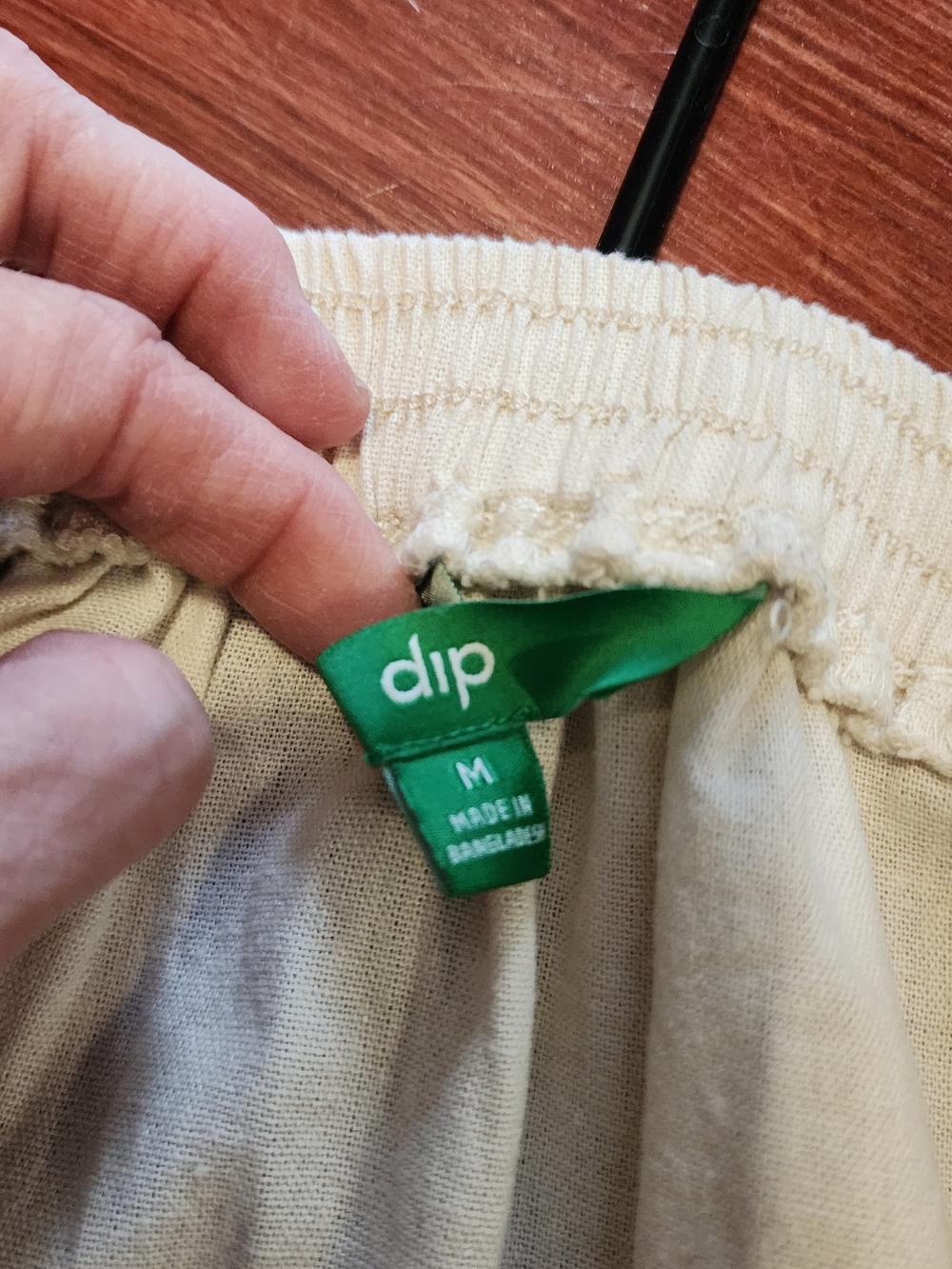 dip Cream Button-Front Midi Skirt - Picture 7 of 8
